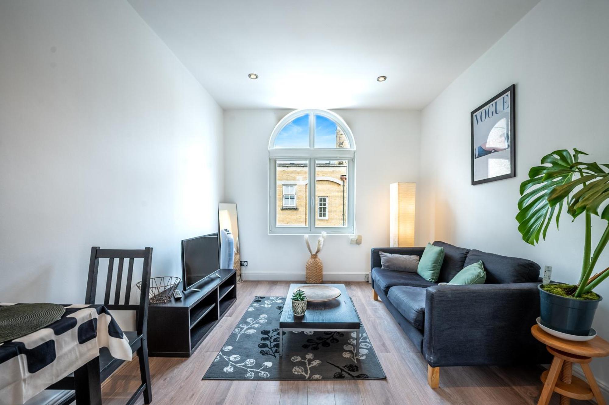 Апартаменти One-Bed Flat, Kensington, Bank Payment To The Host Within 24H From The Reservation Лондон Екстер'єр фото